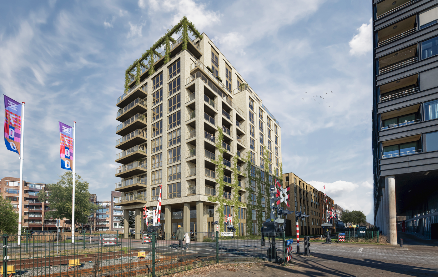 Bolke next flat naast spoorlijn in Enschede